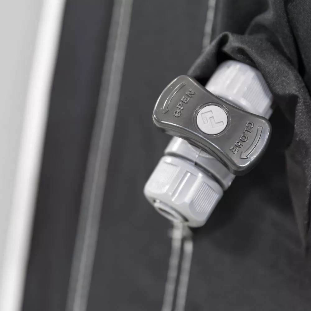 Wohnwagen-Vorzelt Dometic Rally Air Pro 390 S 6 Wohnwagen-Vorzelt Dometic Rally Air Pro 390 S – Bild 4